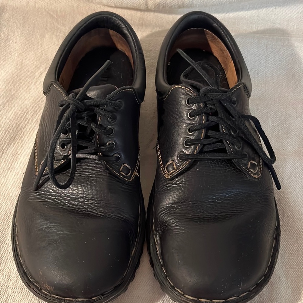 BORN Handcrafted Black Leather Lace Up Oxford Shoes W3540 Women’s Size 9.5M US